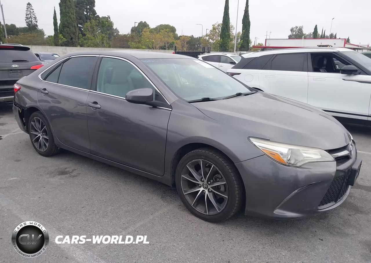 2017 Toyota Camry Xse
