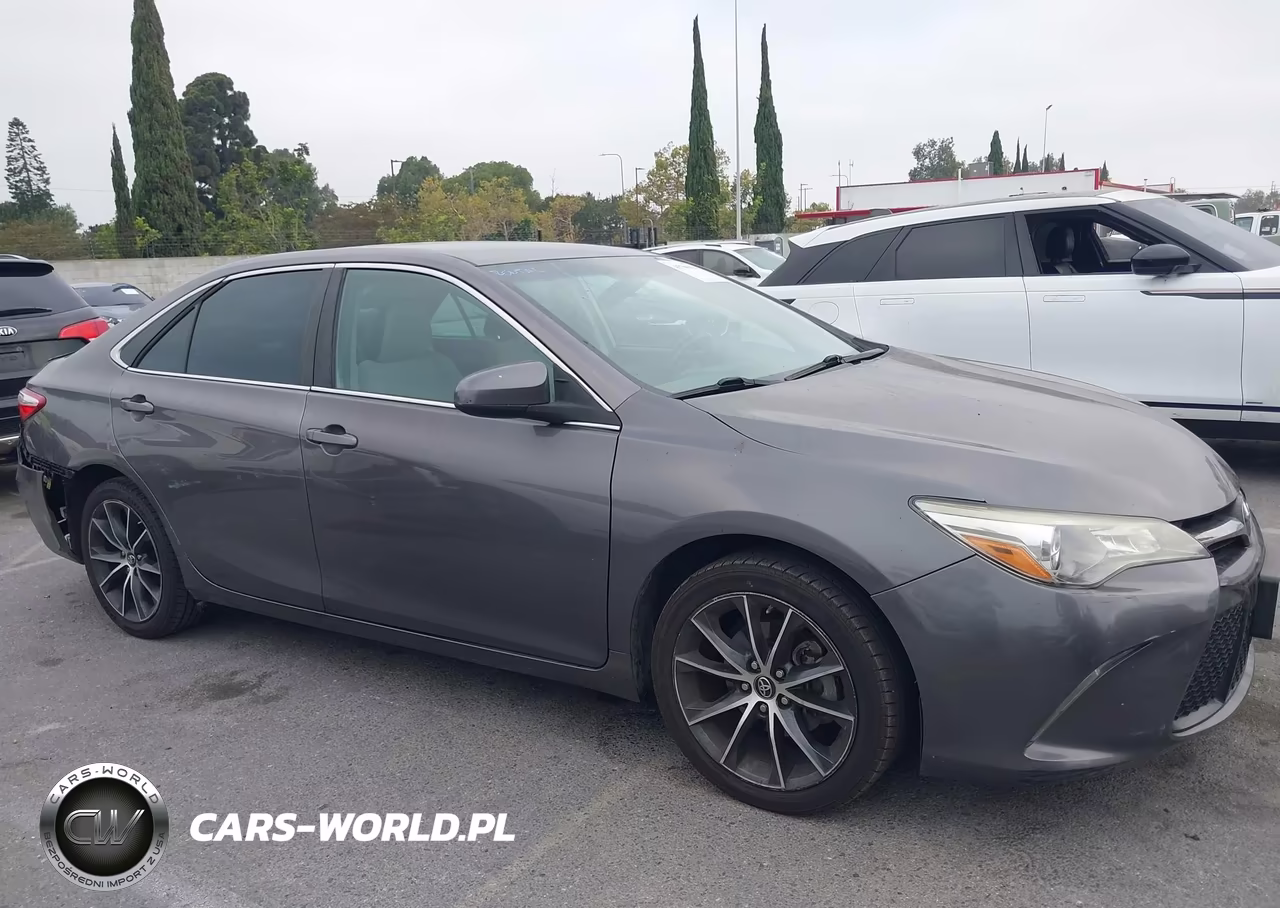 2017 Toyota Camry Xse VIN:4T1BF1FK6HU794444 - 14
