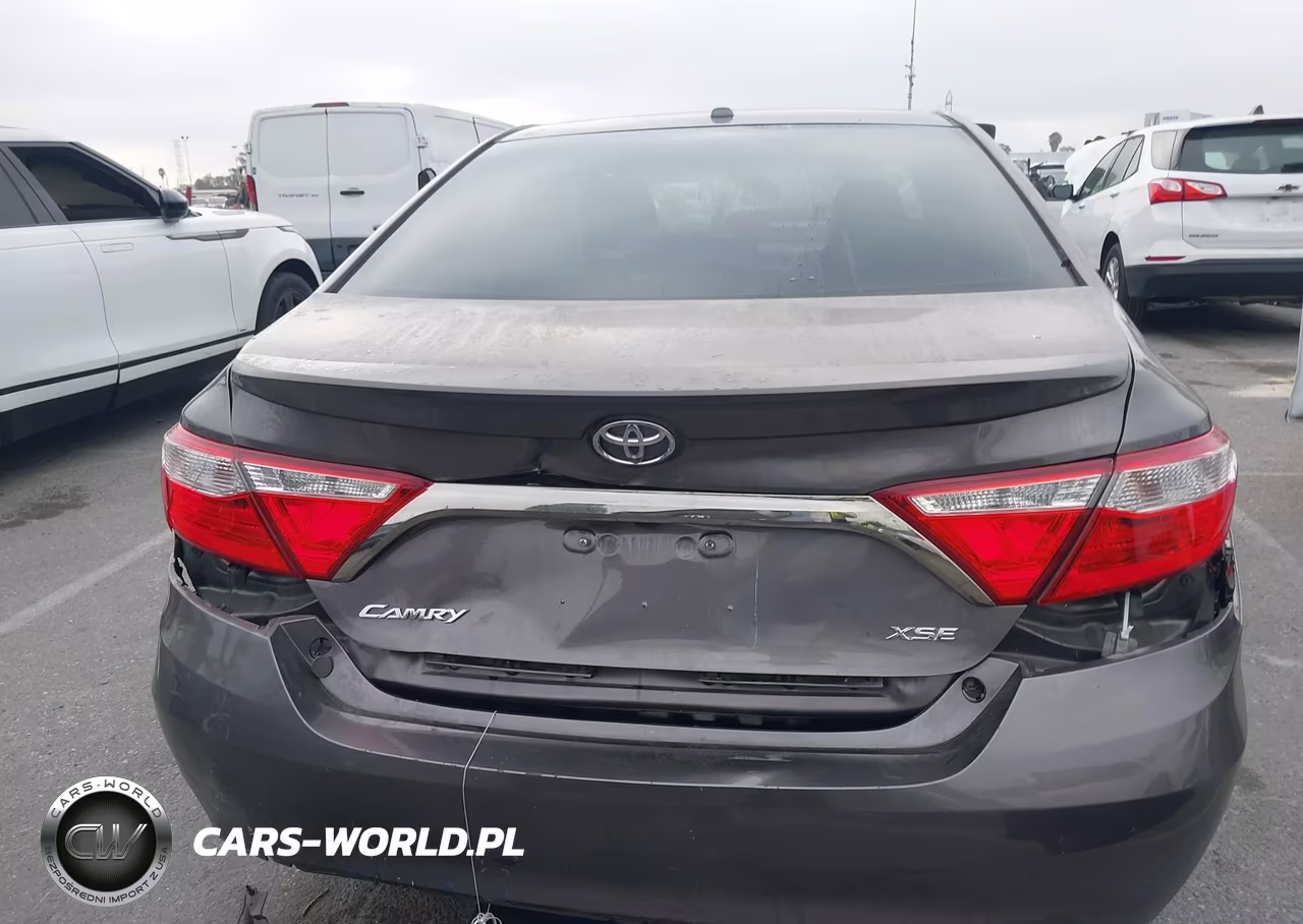 2017 Toyota Camry Xse VIN:4T1BF1FK6HU794444 - 17