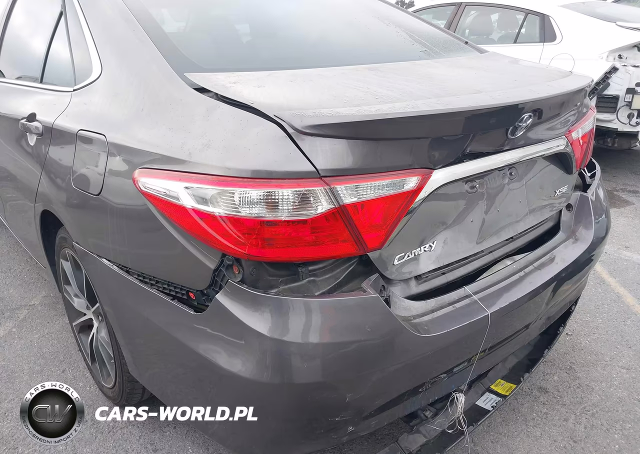 2017 Toyota Camry Xse VIN:4T1BF1FK6HU794444 - 6