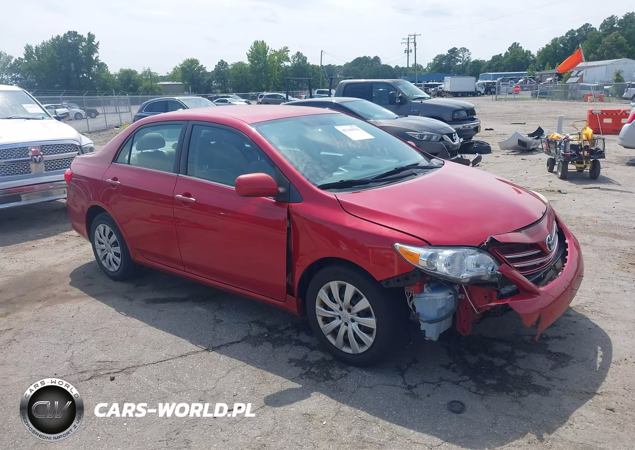 2013 Toyota Corolla Le – zdjęcie 1 z 16
