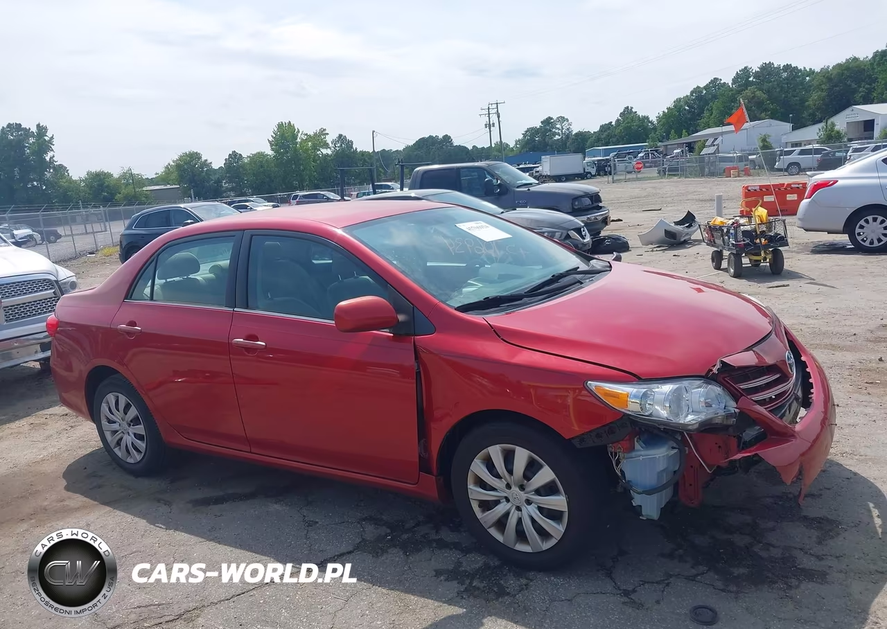 2013 Toyota Corolla Le VIN:2T1BU4EE8DC056739 - 13
