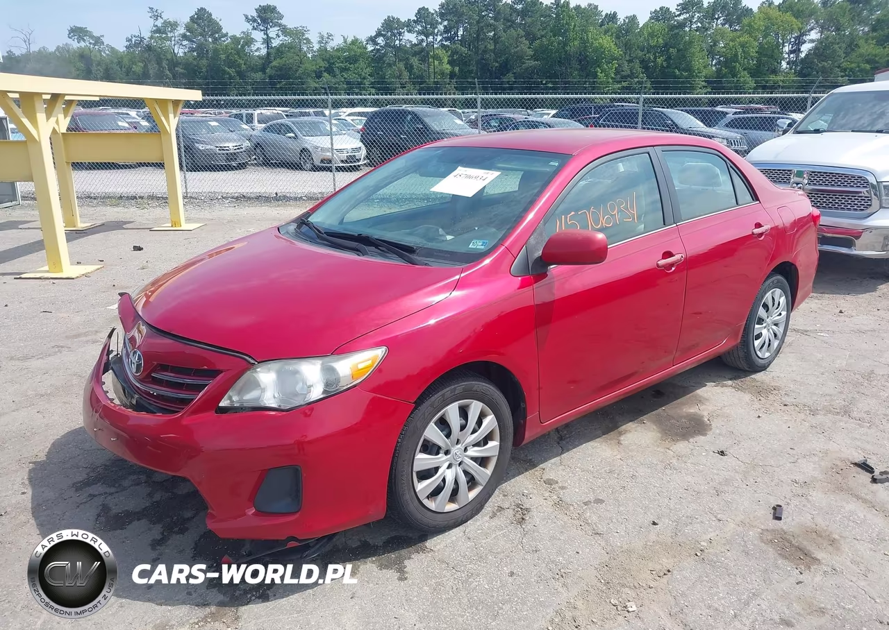 2013 Toyota Corolla Le VIN:2T1BU4EE8DC056739 - 2