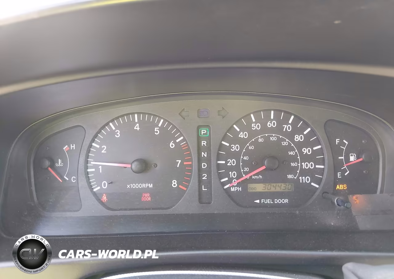 2000 Toyota Sienna Le VIN:4T3ZF13C1YU316743 - 7