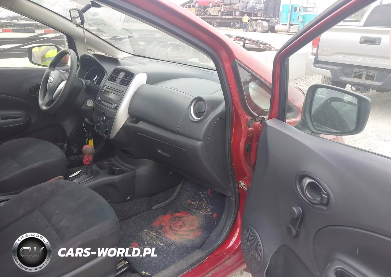 2016 Nissan Versa Note S Plus VIN:3N1CE2CP0GL381416 - 5