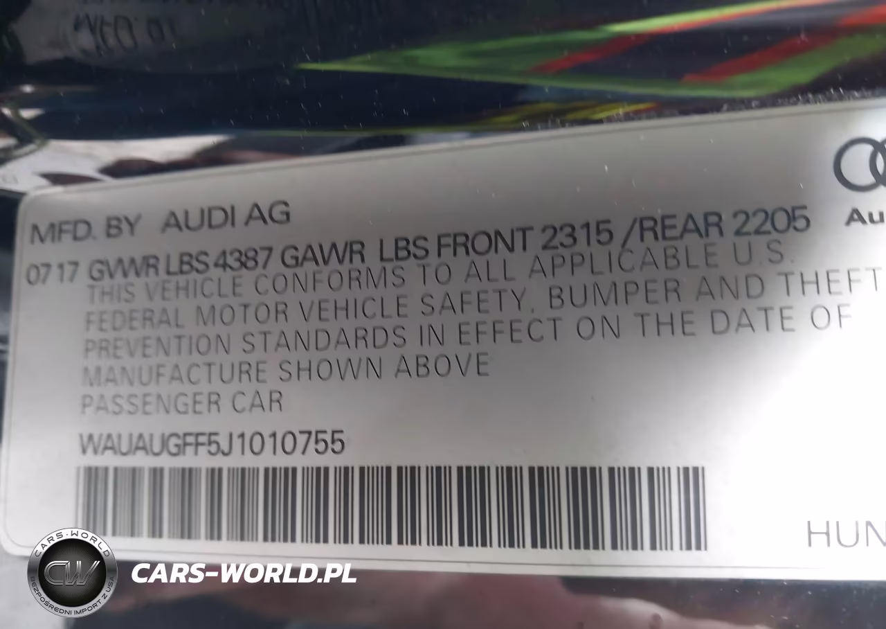 2018 Audi A3 2.0T Premium-2.0T Tech Premium VIN:WAUAUGFF5J1010755 - 9
