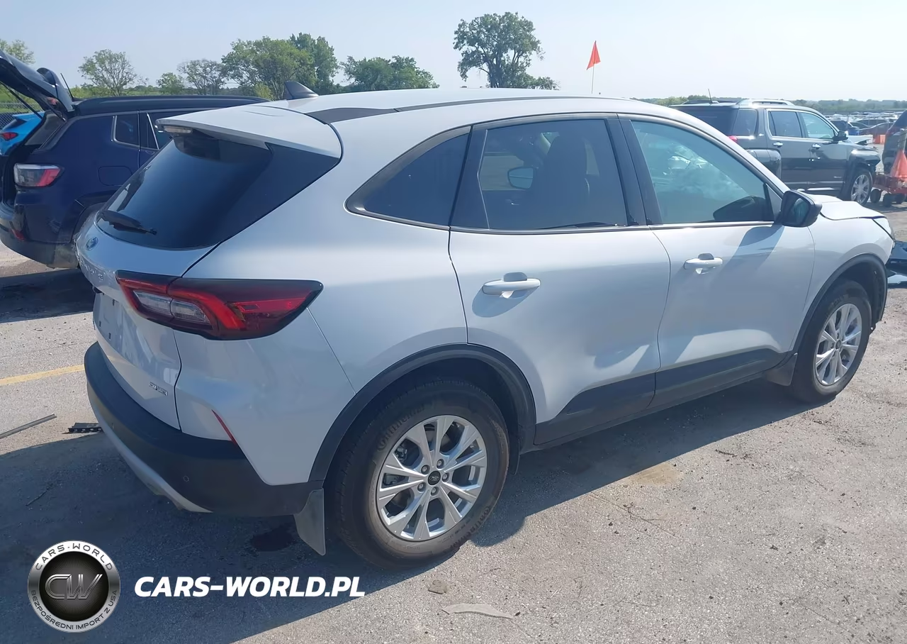 2025 Ford Escape Active VIN:1FMCU9GN7SUA05369 - 4