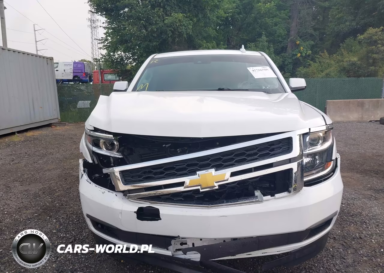 2018 Chevrolet Suburban Lt VIN:1GNSKHKC9JR232559 - 11