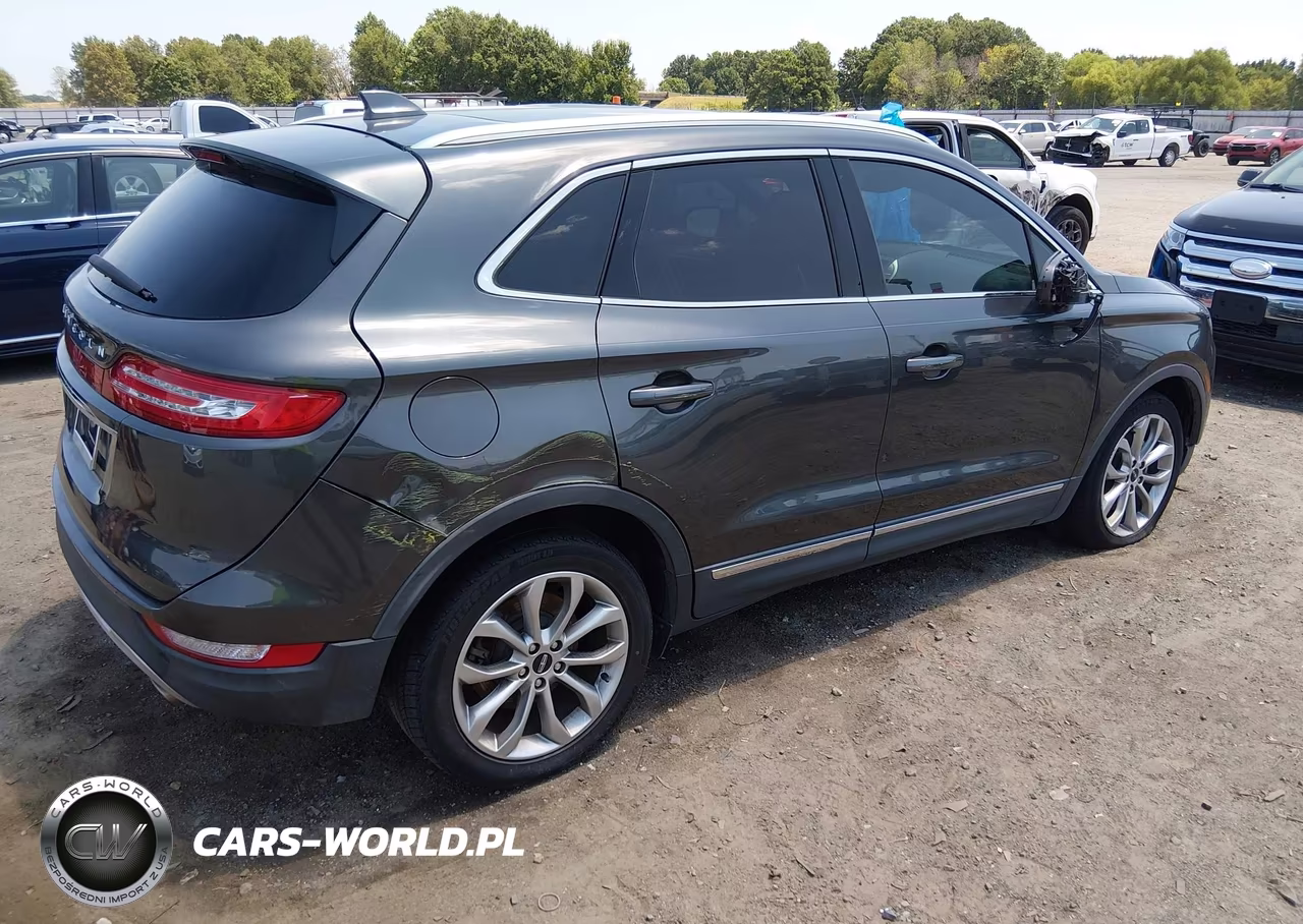 2019 Lincoln Mkc Select VIN:5LMCJ2C99KUL02939 - 4