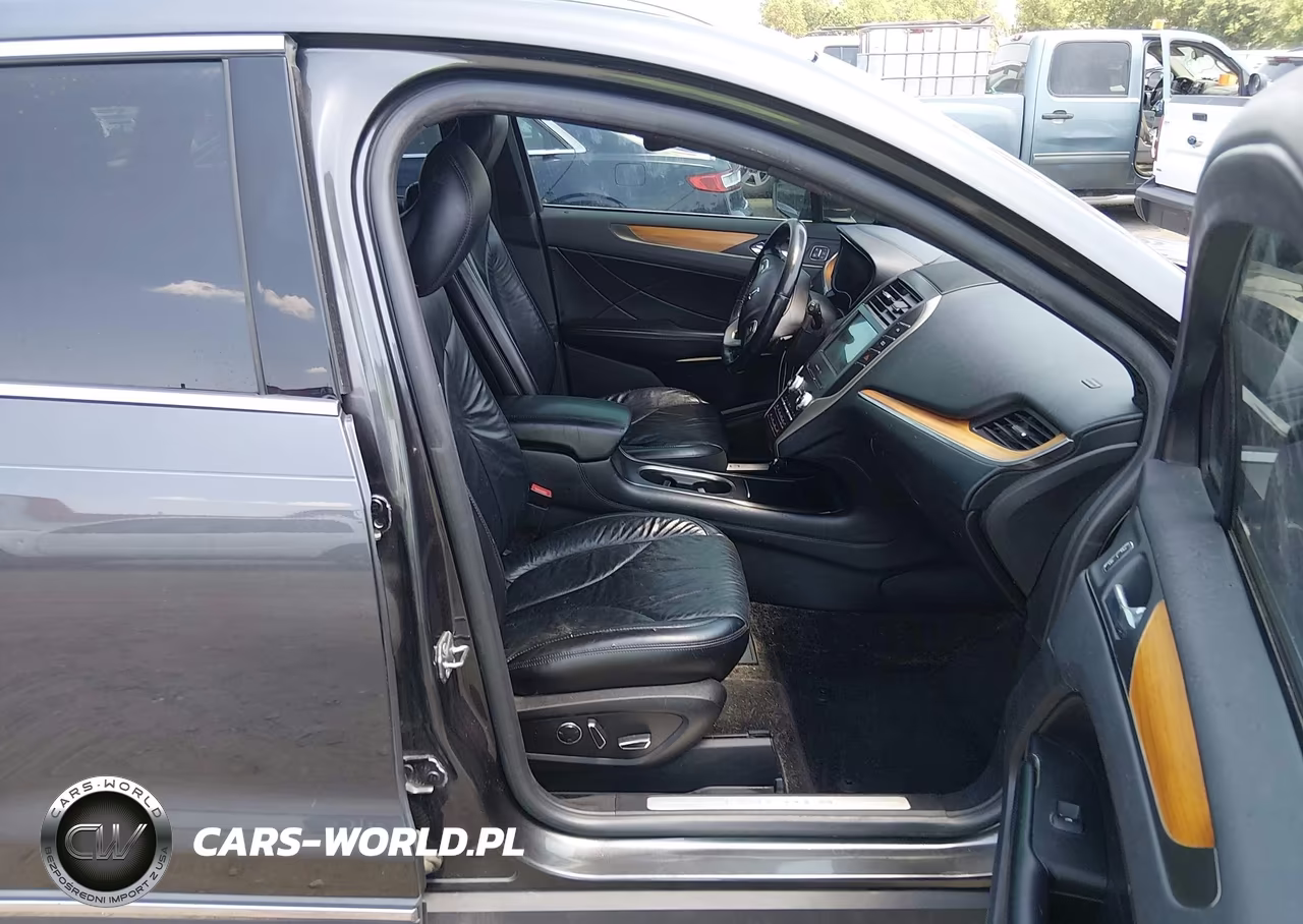 2019 Lincoln Mkc Select VIN:5LMCJ2C99KUL02939 - 5