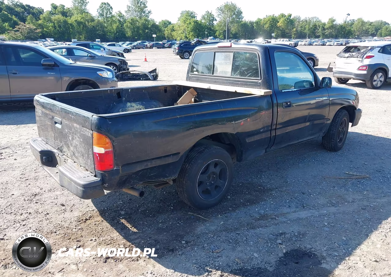 1998 Toyota Tacoma VIN:4TANL42N9WZ136480 - 4