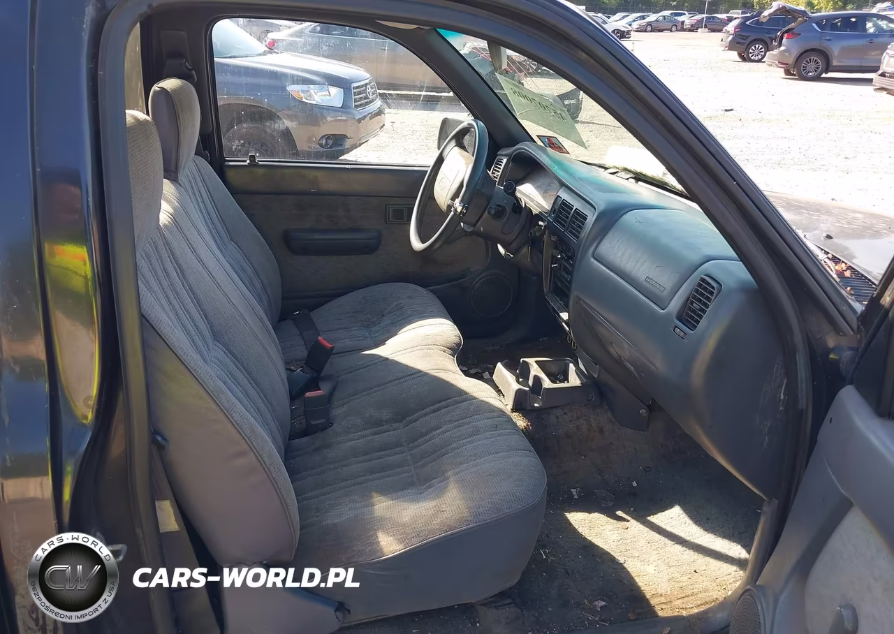 1998 Toyota Tacoma VIN:4TANL42N9WZ136480 - 8