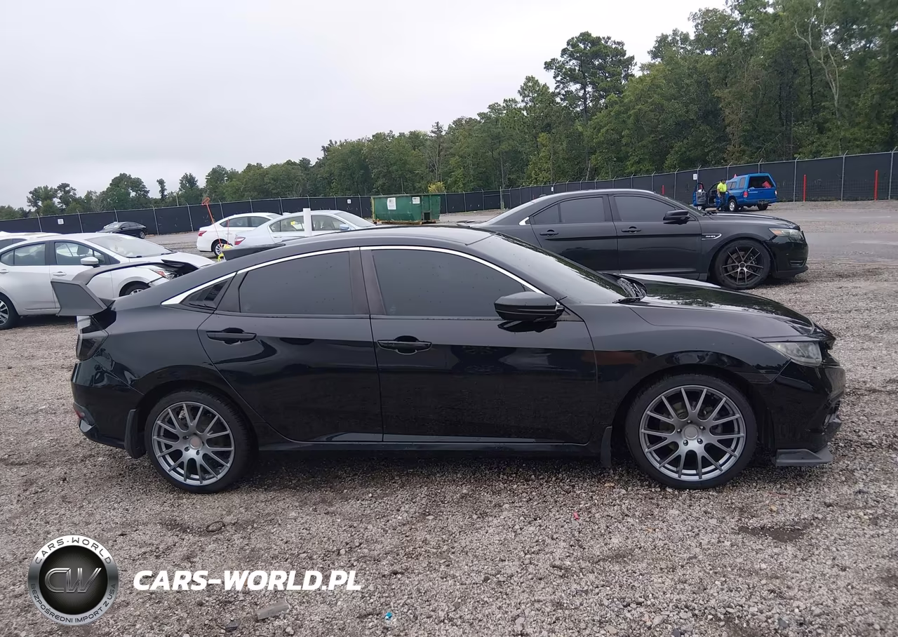 2020 Honda Civic Sport VIN:19XFC2F82LE025391 - 13