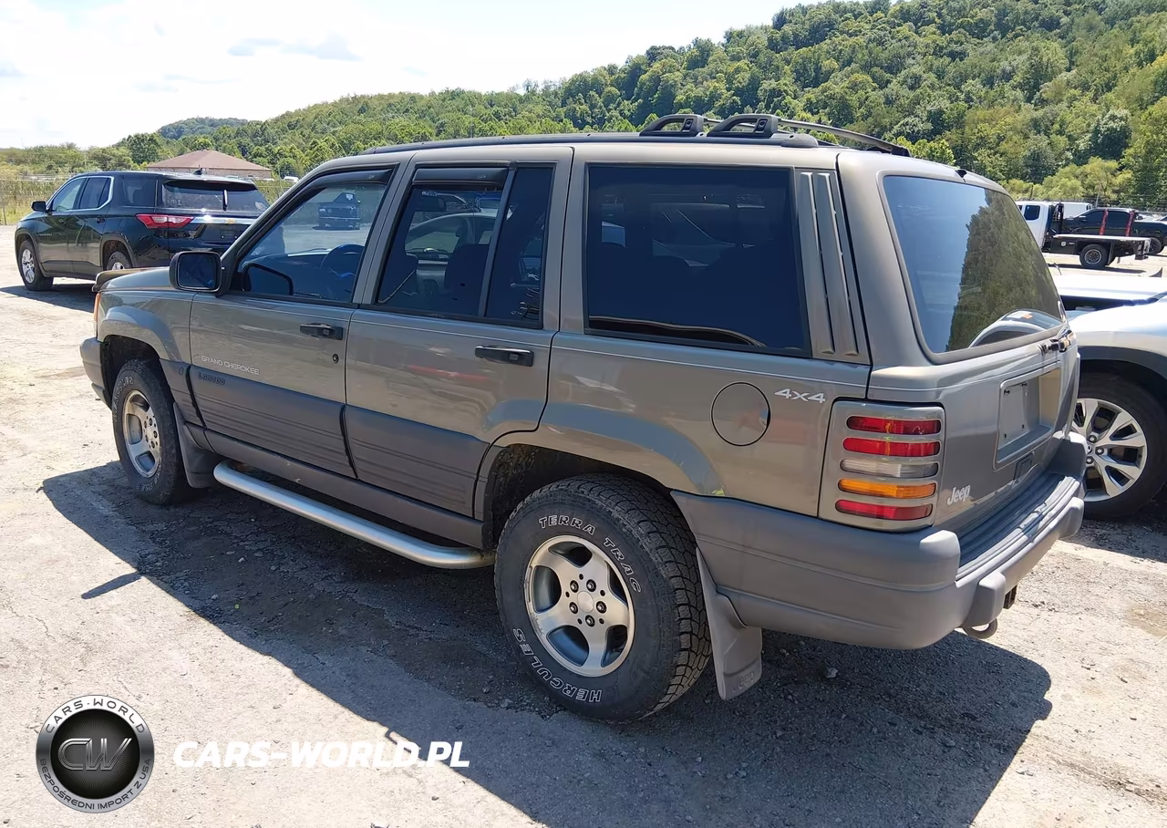 1996 Jeep Grand Cherokee Laredo VIN:1J4GZ58Y9TC326081 - 3