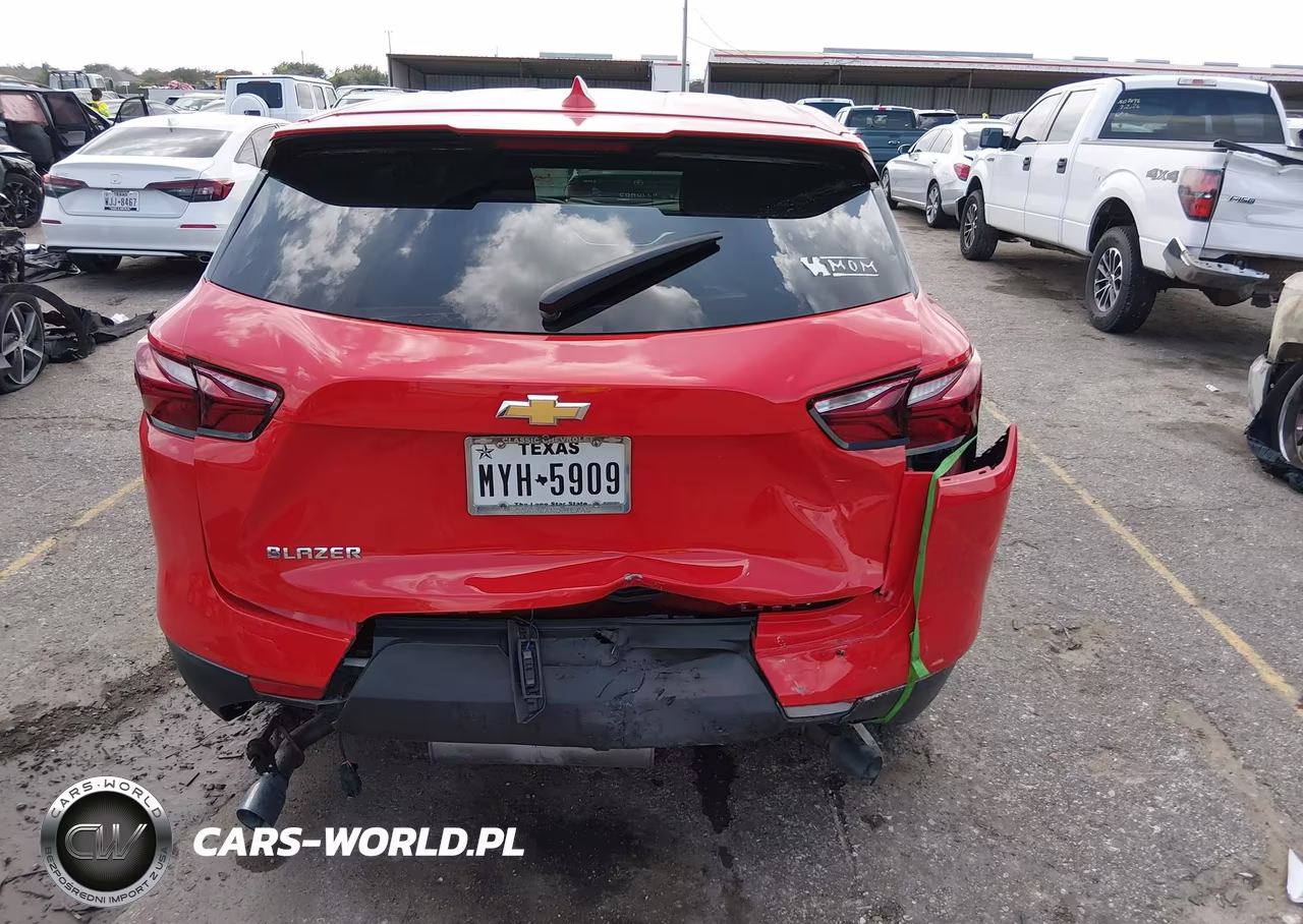 2019 Chevrolet Blazer VIN:3GNKBBRA6KS685554 - 16