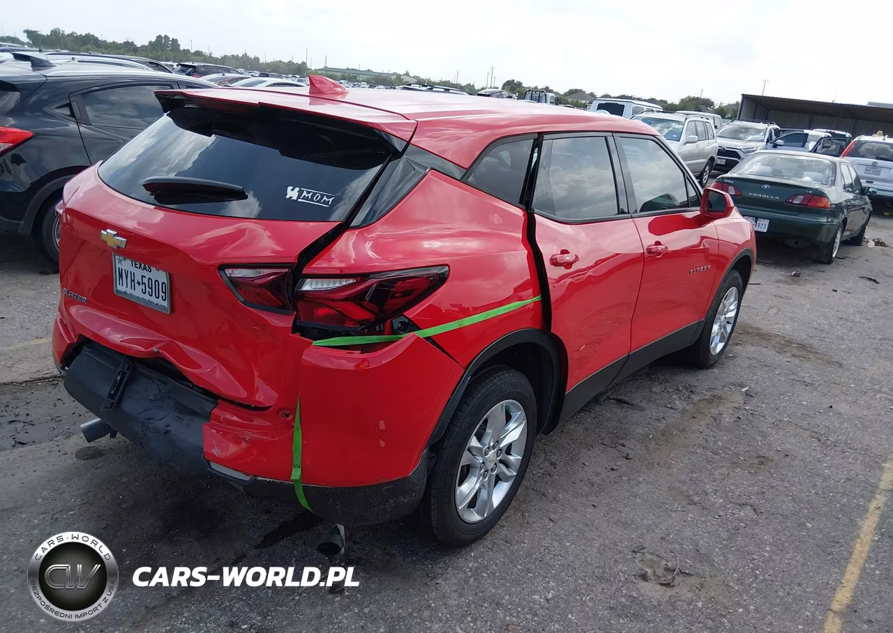 2019 Chevrolet Blazer VIN:3GNKBBRA6KS685554 - 4