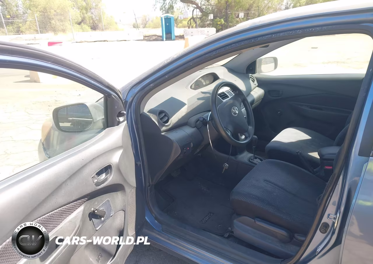 2007 Toyota Yaris VIN:JTDBT923X71035838 - 5