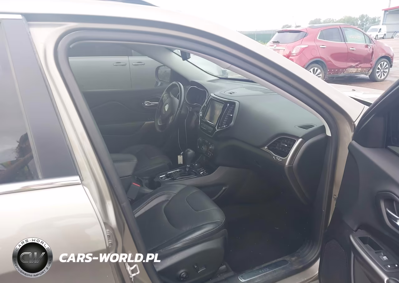 2019 Jeep Cherokee Limited 4X4 VIN:1C4PJMDX9KD361023 - 5