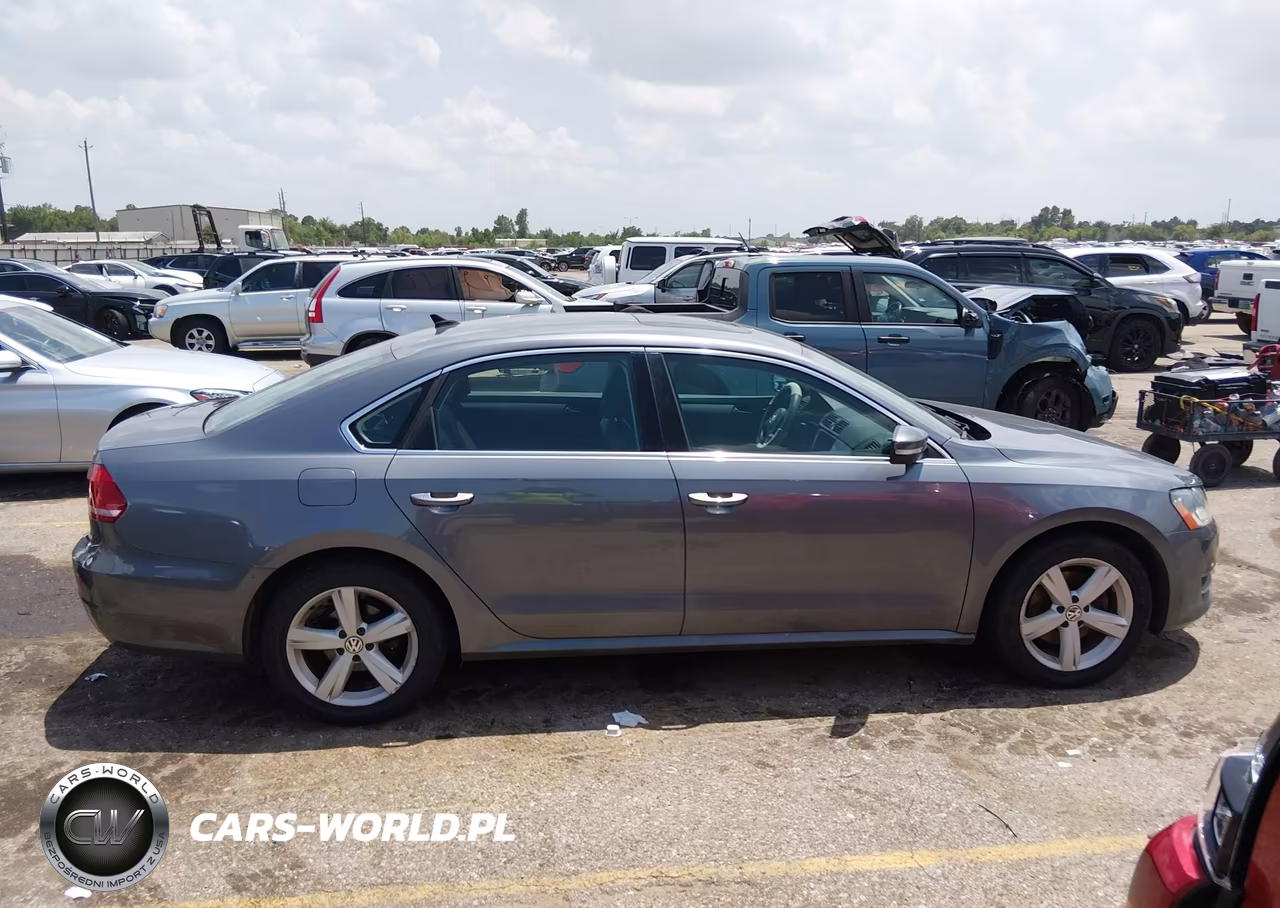 2013 Volkswagen Passat 2.5L Se VIN:1VWBH7A35DC128044 - 13