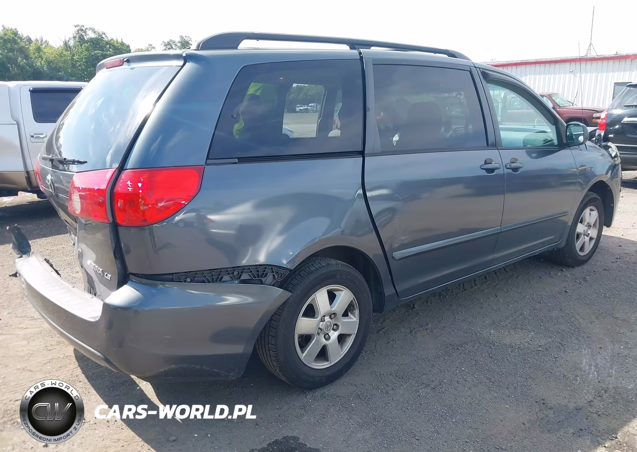 2009 Toyota Sienna Le VIN:5TDZK23C39S272202 - 4
