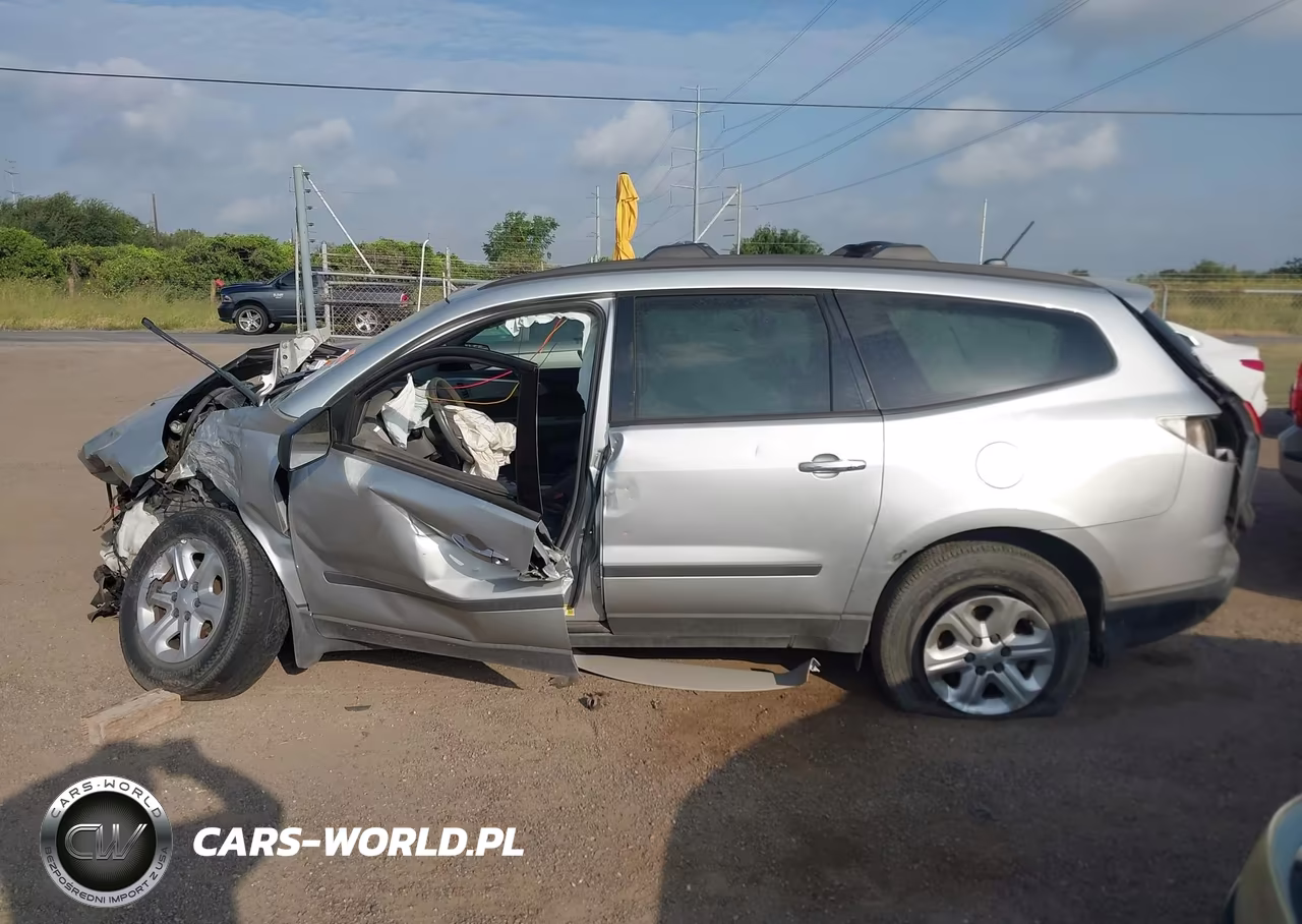 2011 Chevrolet Traverse Ls VIN:1GNKRFED6BJ410836 - 15