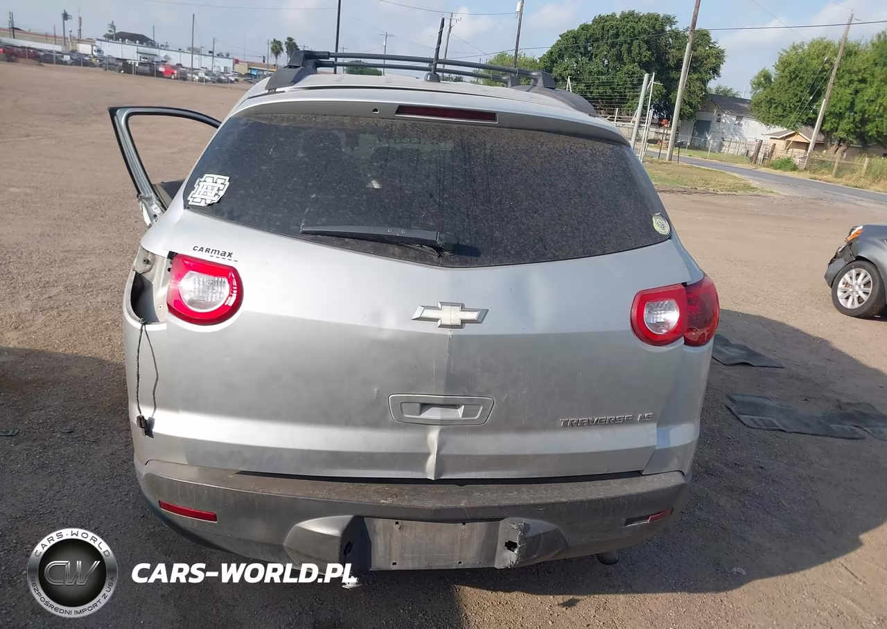 2011 Chevrolet Traverse Ls VIN:1GNKRFED6BJ410836 - 17