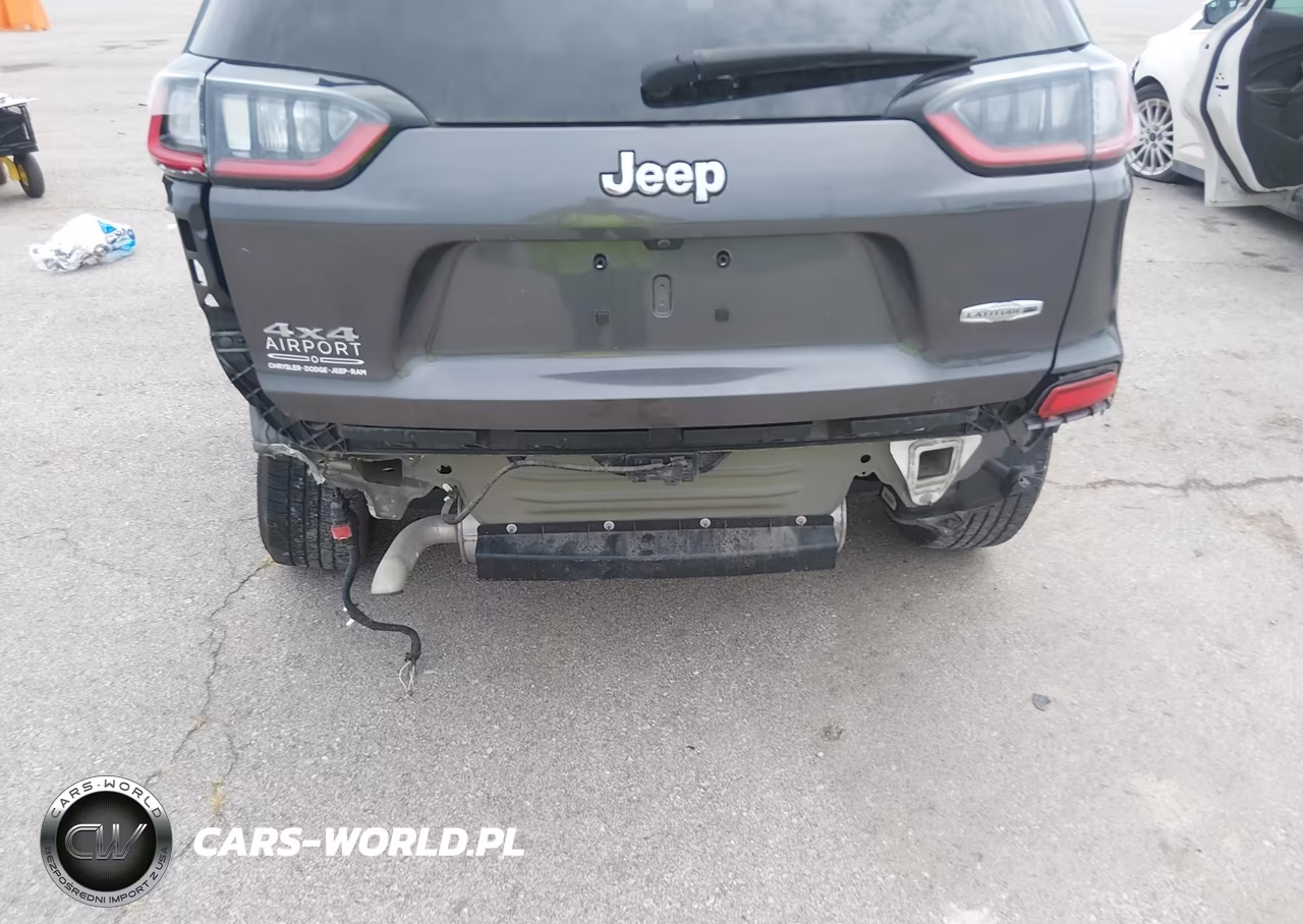2021 Jeep Cherokee Latitude Plus 4X4 VIN:1C4PJMLB8MD117999 - 19