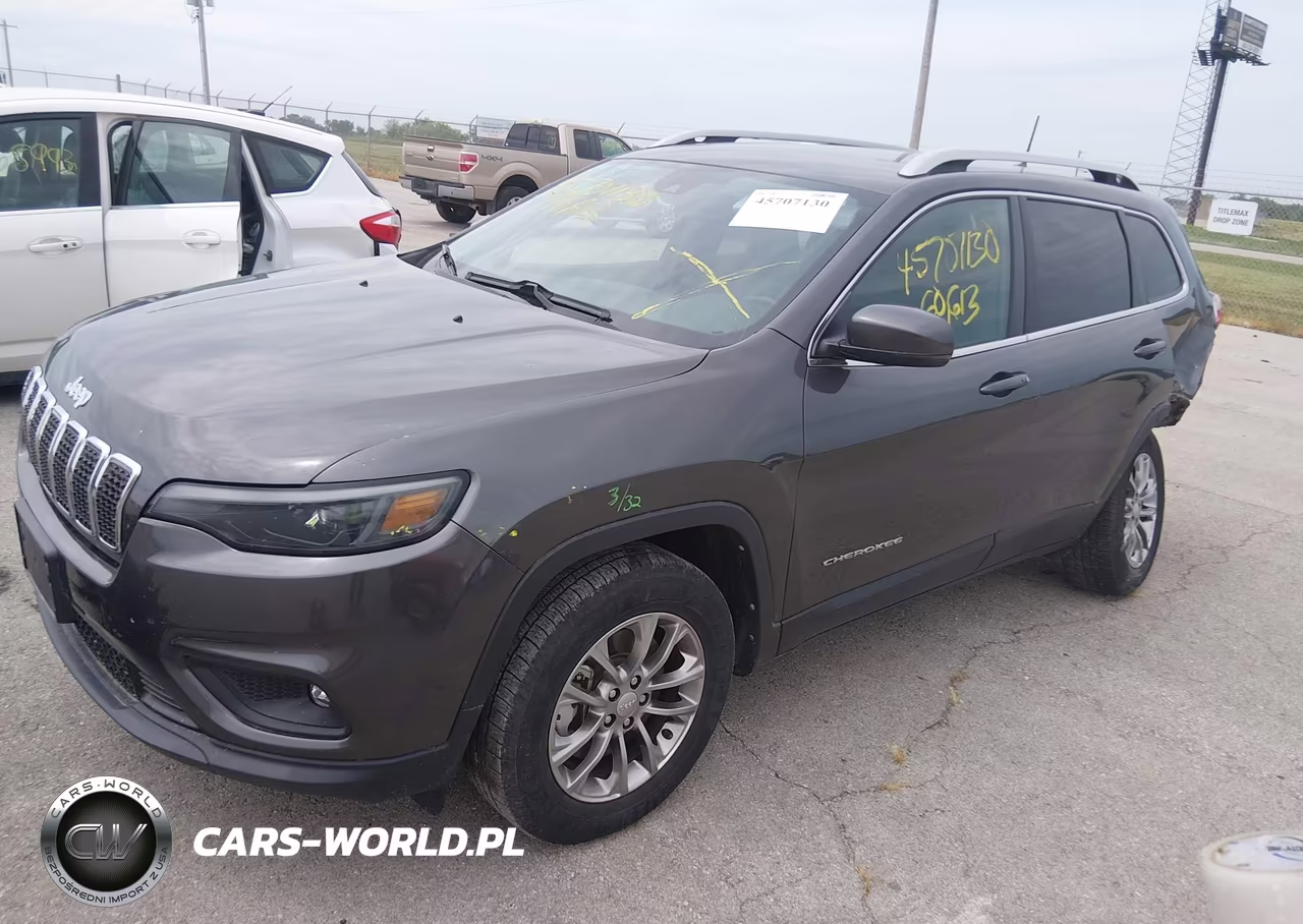 2021 Jeep Cherokee Latitude Plus 4X4 VIN:1C4PJMLB8MD117999 - 2