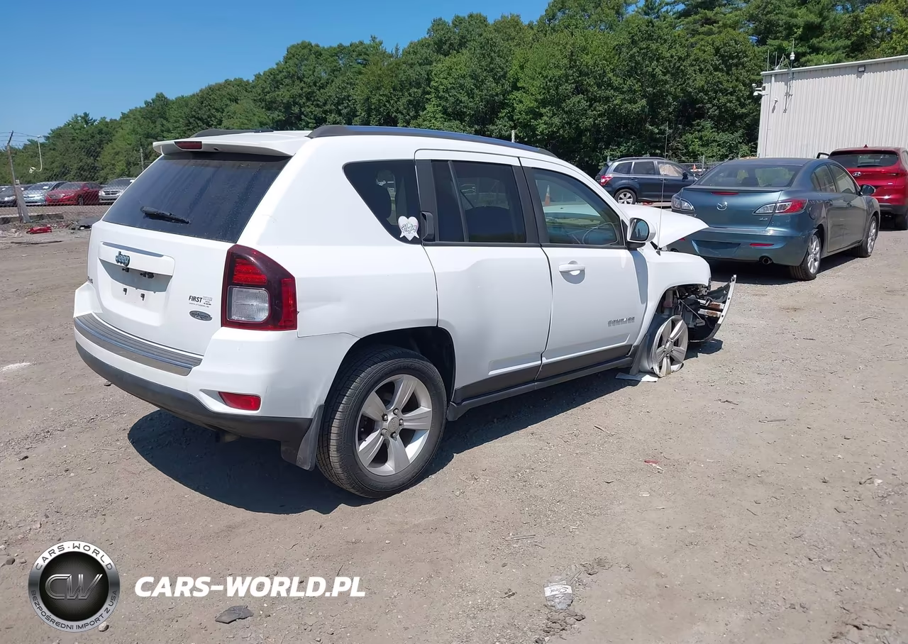 2015 Jeep Compass High Altitude Edition VIN:1C4NJDEB2FD427377 - 4