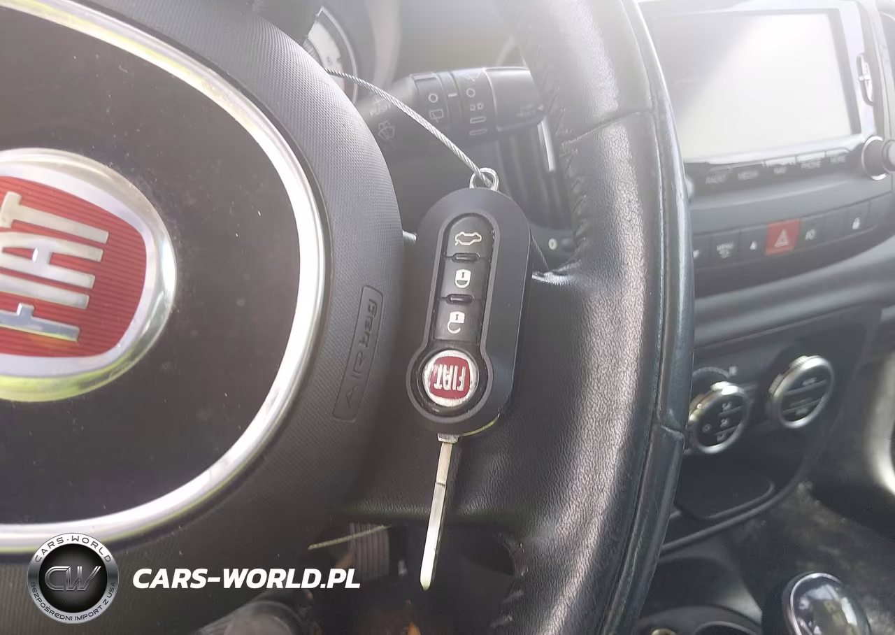 2015 Fiat 500L Lounge VIN:ZFBCFACH5FZ036762 - 11