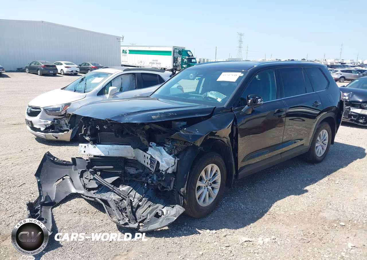 2024 Toyota Grand Highlander Hybrid Xle VIN:5TDACAB53RS010008 - 2