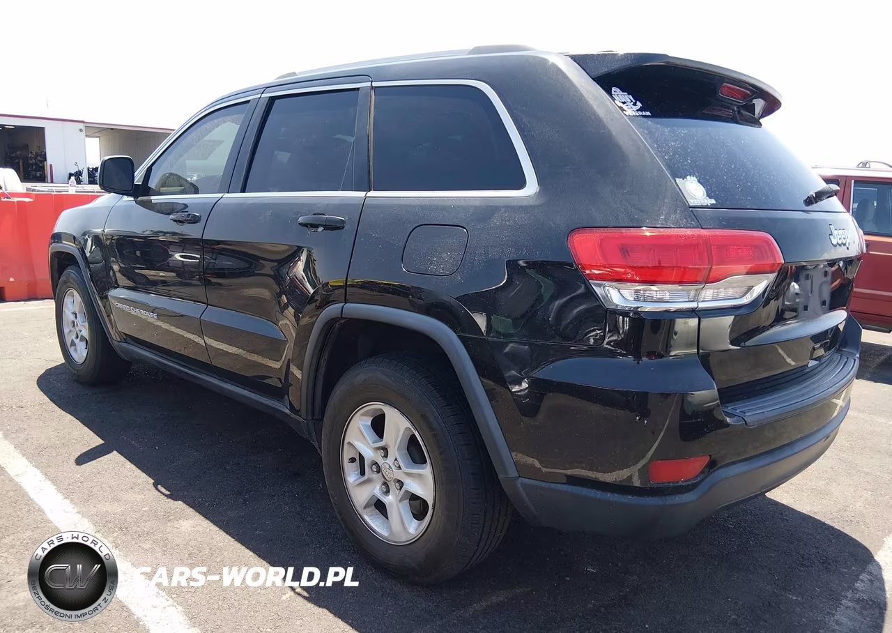 2014 Jeep Grand Cherokee Laredo VIN:1C4RJEAG7EC317048 - 3