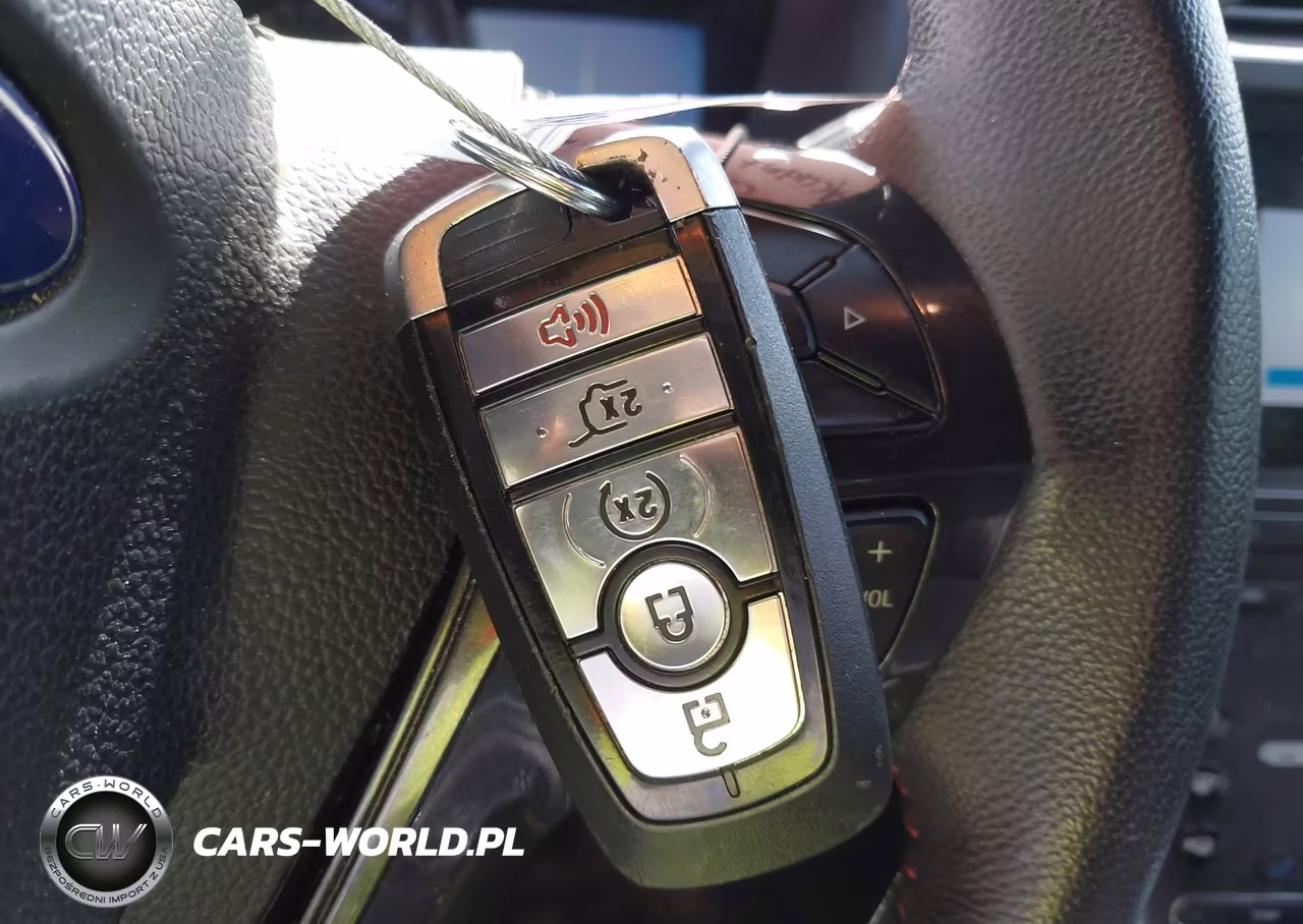 2019 Ford Explorer Sport VIN:1FM5K8GT8KGA18346 - 11