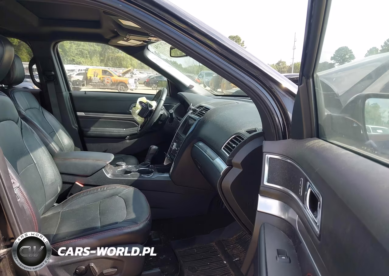 2019 Ford Explorer Sport VIN:1FM5K8GT8KGA18346 - 5