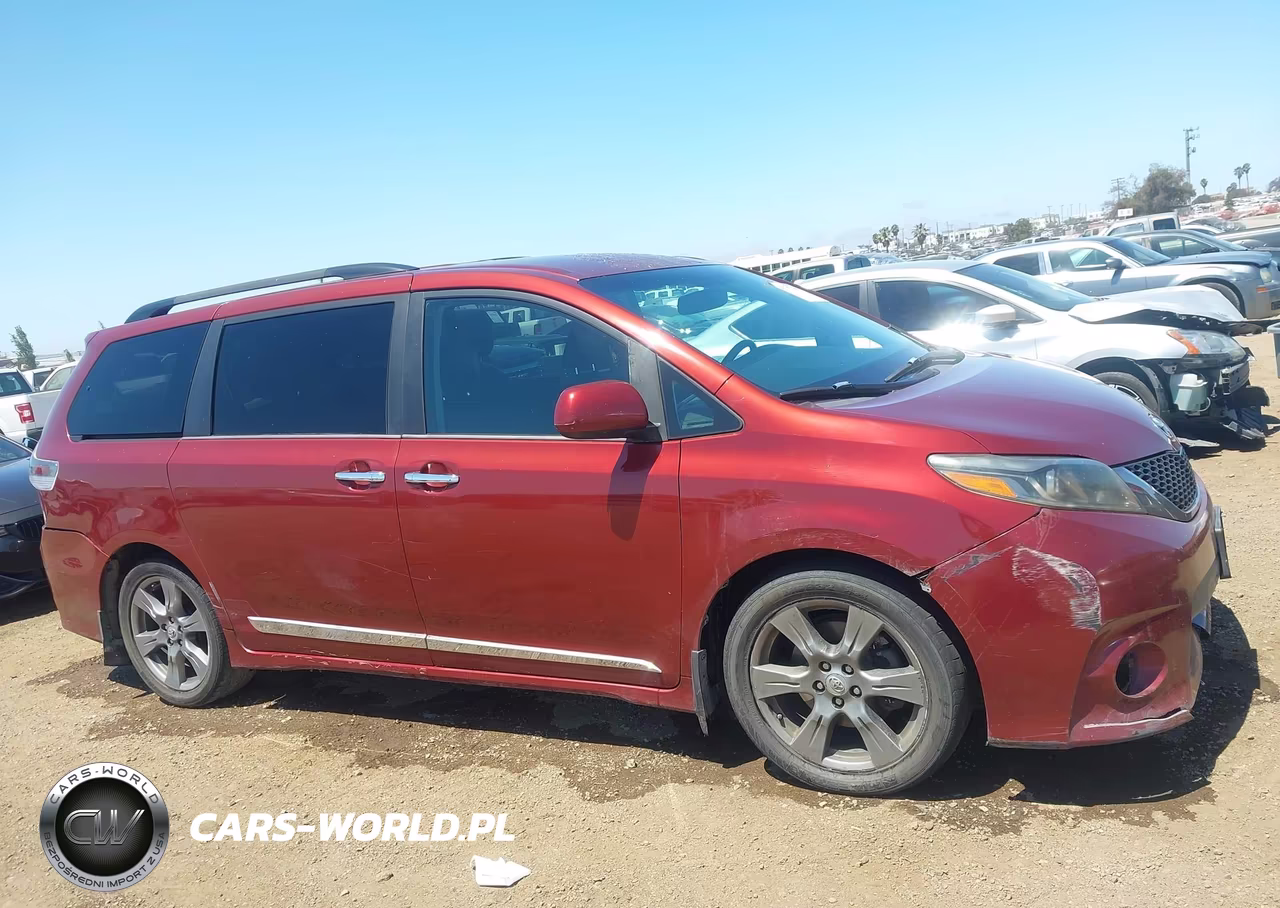 2017 Toyota Sienna Se 8 Passenger VIN:5TDXZ3DC4HS878727 - 13