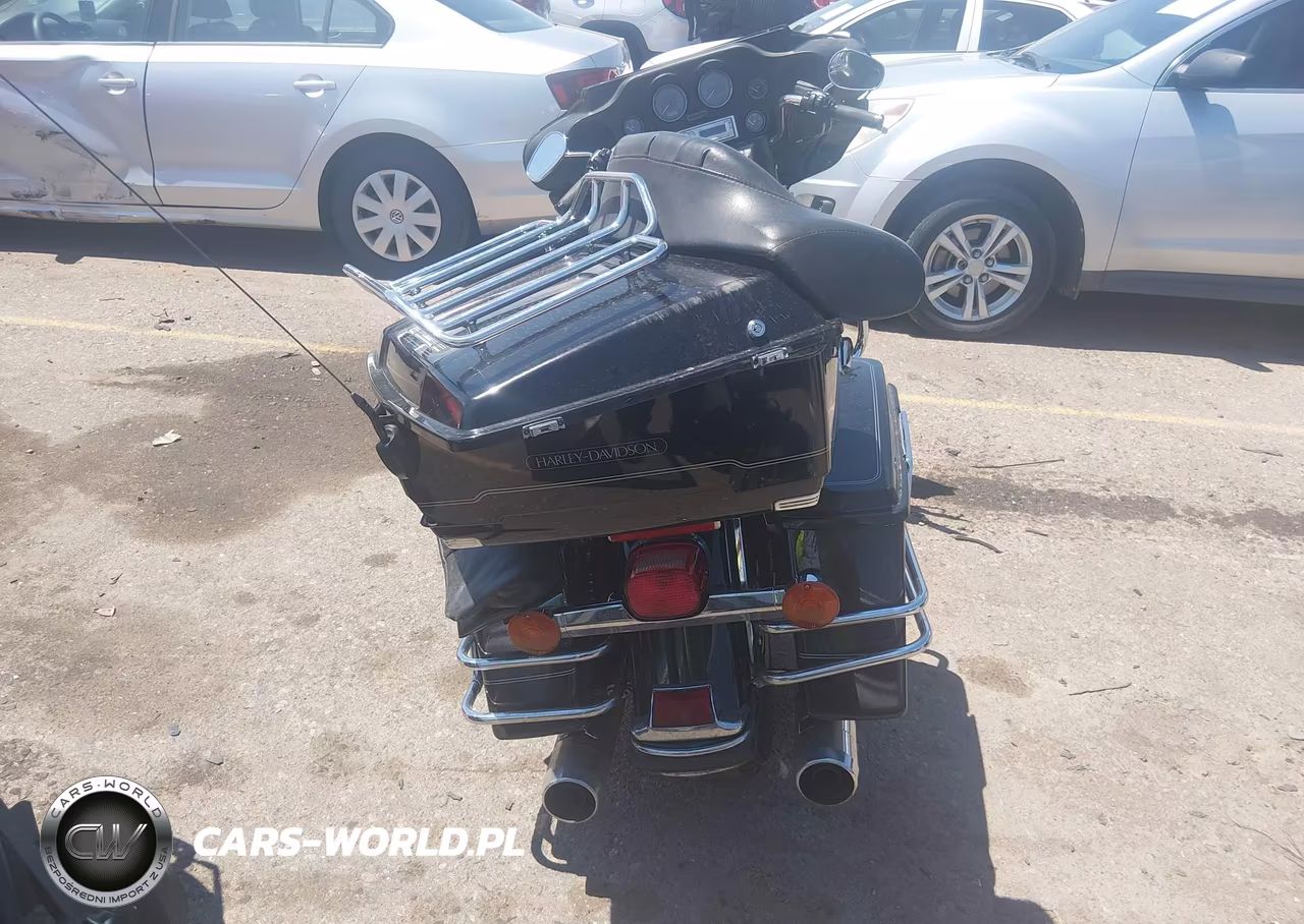 2007 Harley-Davidson Flht Classic VIN:1HD1FF4107Y700619 - 6
