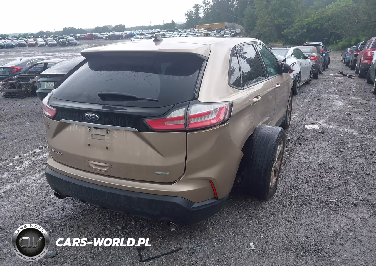 2020 Ford Edge Se VIN:2FMPK3G9XLBB42935 - 4