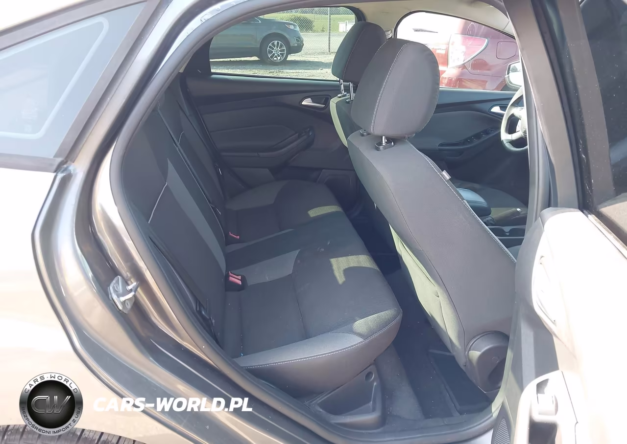 2013 Ford Focus Se VIN:1FADP3F21DL348732 - 8