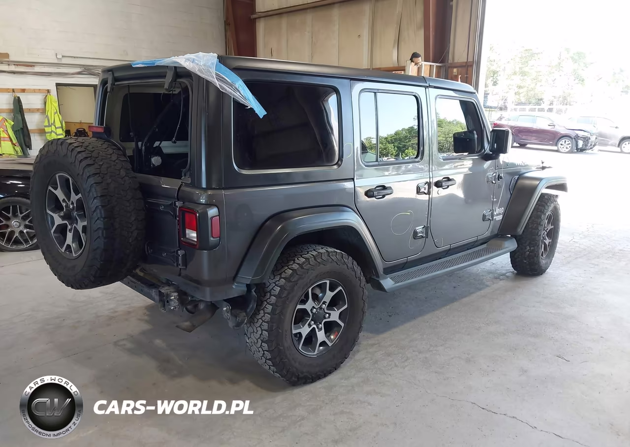 2019 Jeep Wrangler Unlimited Sport S 4X4 VIN:1C4HJXDN5KW636167 - 4