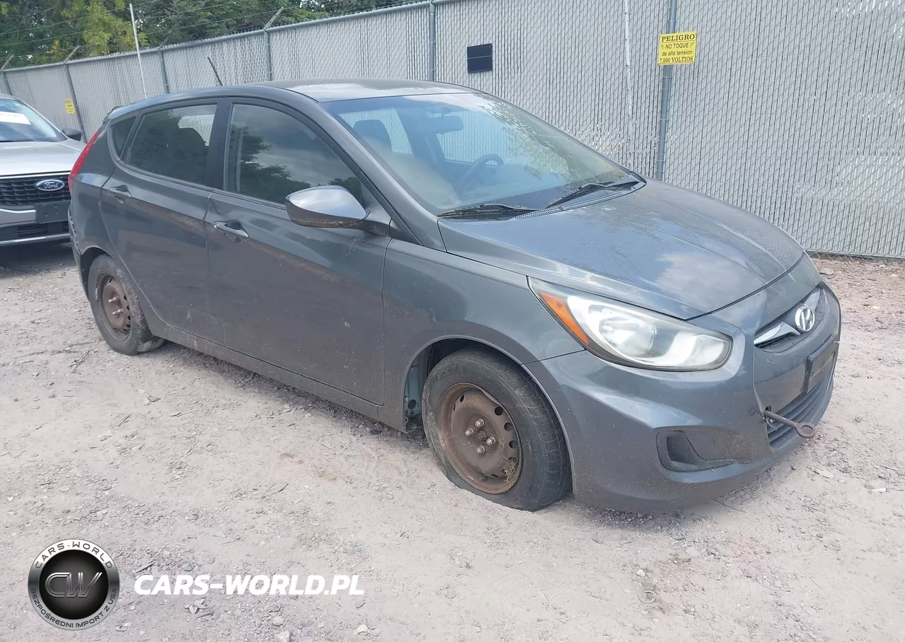 2012 Hyundai Accent Gs