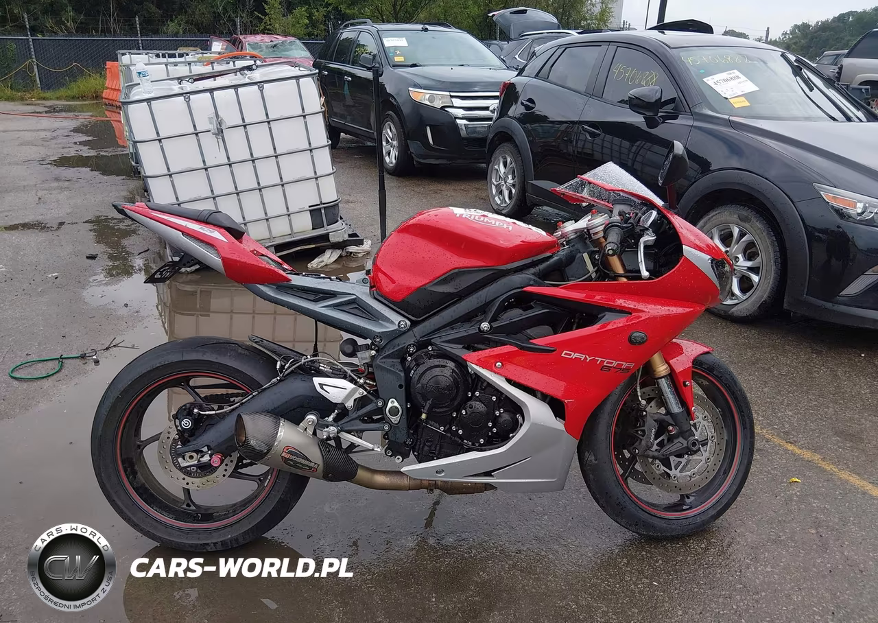 2016 Triumph Motorcycle Daytona 675 VIN:SMTA01YK8GJ733225 - 12