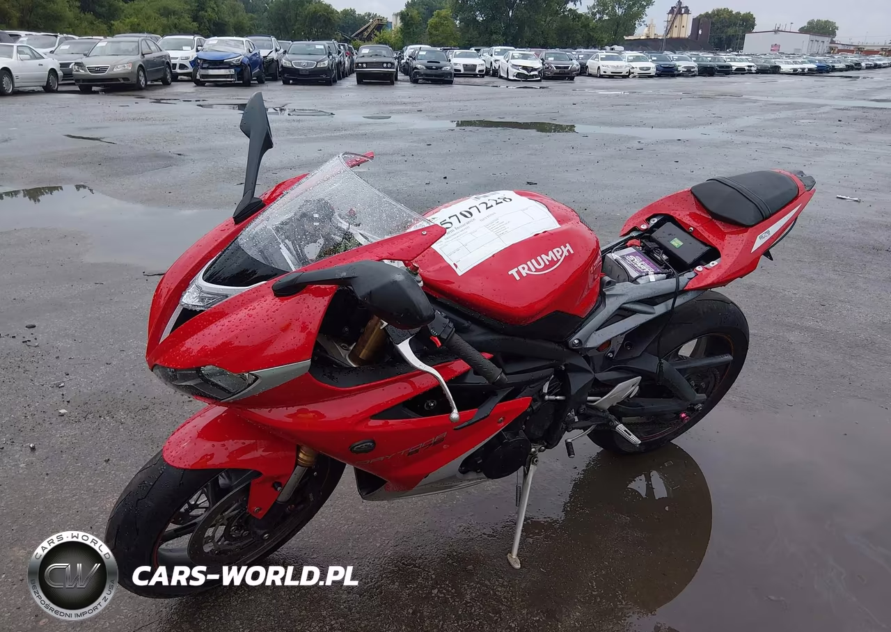 2016 Triumph Motorcycle Daytona 675 VIN:SMTA01YK8GJ733225 - 2