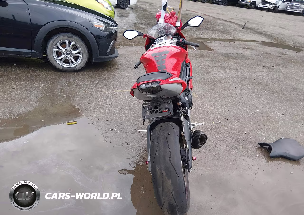 2016 Triumph Motorcycle Daytona 675 VIN:SMTA01YK8GJ733225 - 6
