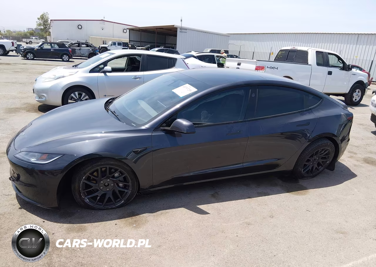 2024 Tesla Model 3 Long Range Dual Motor All-Wheel Drive VIN:5YJ3E1EB3RF829495 - 16