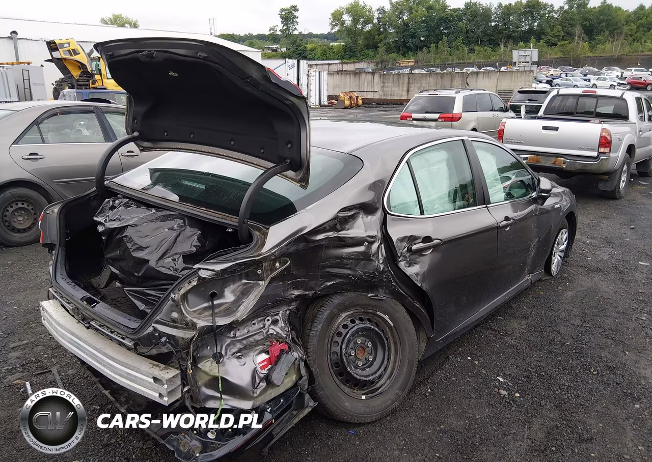 2021 Toyota Camry Le Hybrid VIN:4T1H31AK6MU556288 - 4