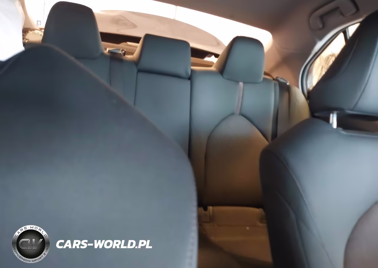 2018 Toyota Camry Le VIN:JTNB11HK7J3022431 - 8
