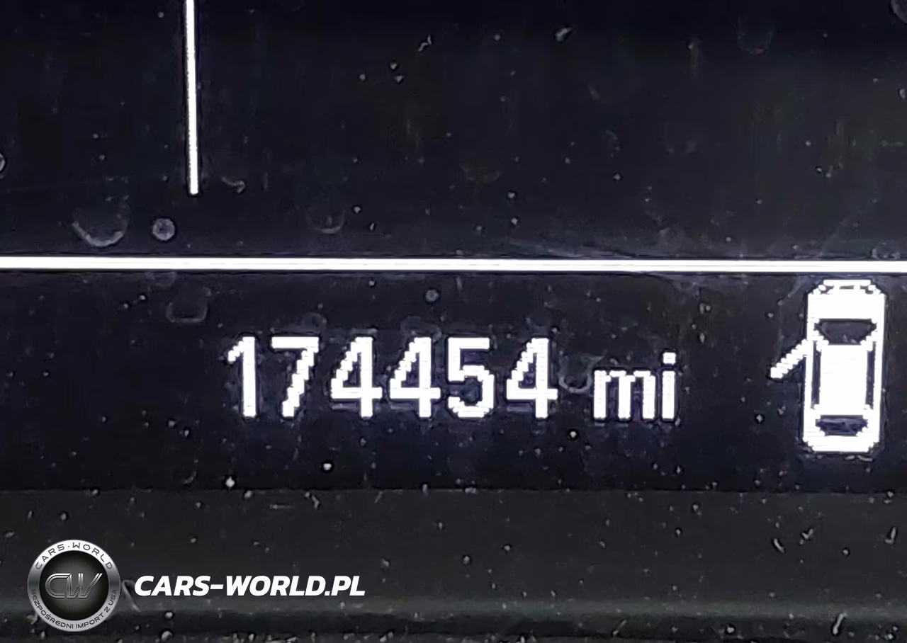 2018 Chevrolet Malibu Lt VIN:1G1ZD5ST2JF151820 - 7