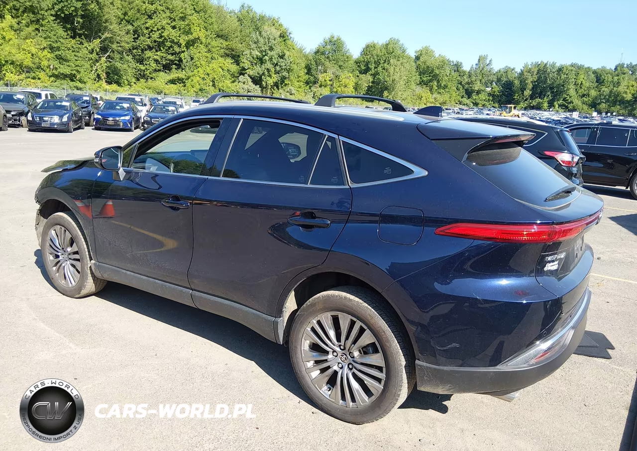 2023 Toyota Venza Xle VIN:JTEAAAAHXPJ151147 - 3