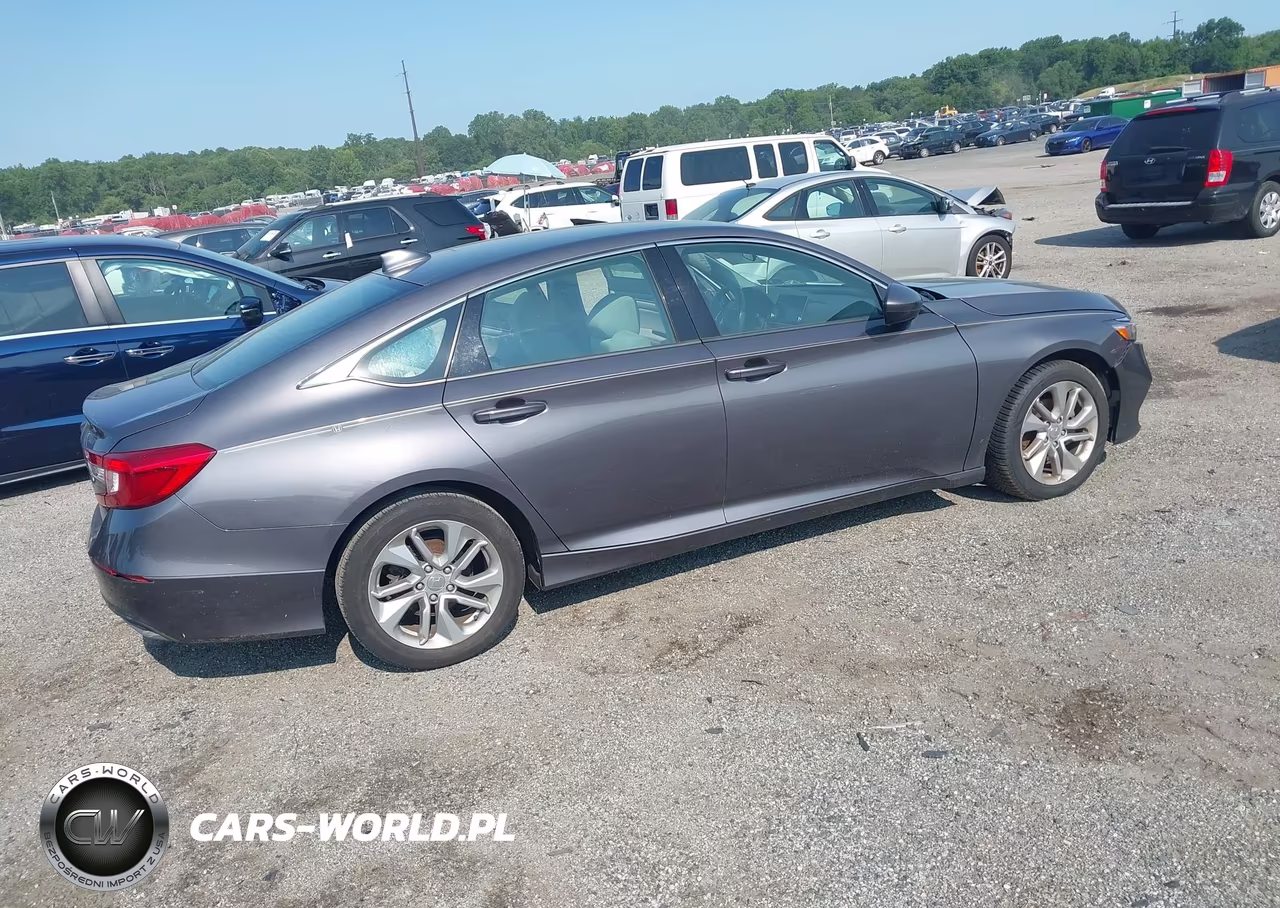2018 Honda Accord Lx VIN:1HGCV1F13JA252293 - 4