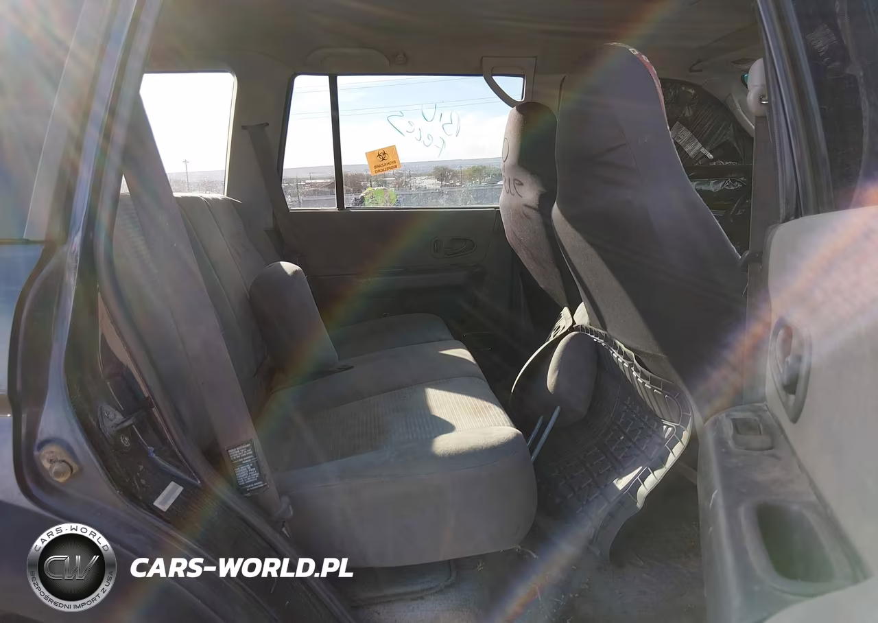 2002 Mitsubishi Montero Sport Xls VIN:JA4MT31R72P003165 - 8